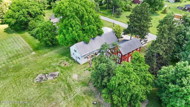 243 Kool Springs Dr, Shepherdsville, KY 40165