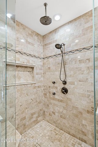 243 Kool Springs Dr, Shepherdsville, KY 40165