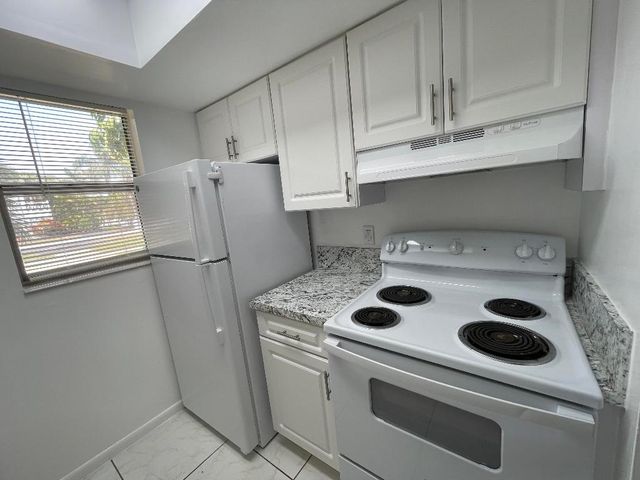 200 E Ocean Avenue 1, Boynton Beach, FL 33435