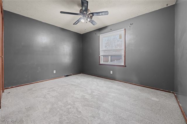 2253 Tyro Avenue, Akron, OH 44305