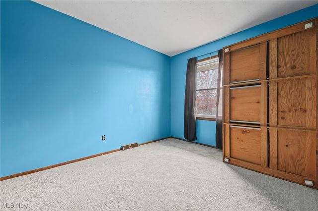 2253 Tyro Avenue, Akron, OH 44305