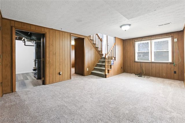 2253 Tyro Avenue, Akron, OH 44305