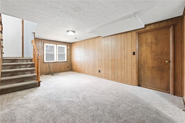 2253 Tyro Avenue, Akron, OH 44305