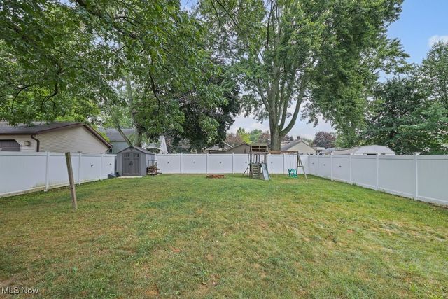 2253 Tyro Avenue, Akron, OH 44305