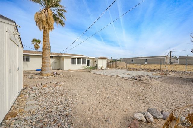 1830 Talc Road, Bullhead City, AZ 86442