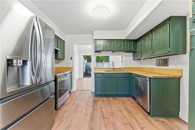 2632 Briarwood SE Drive, Marietta, GA 30067