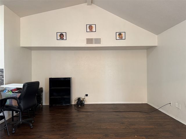 447 Pogue Street, Cedar Hill, TX 75104