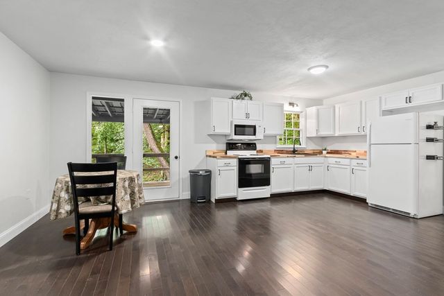 123 Quarry Road, Andrews, NC 28901