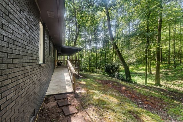 123 Quarry Road, Andrews, NC 28901
