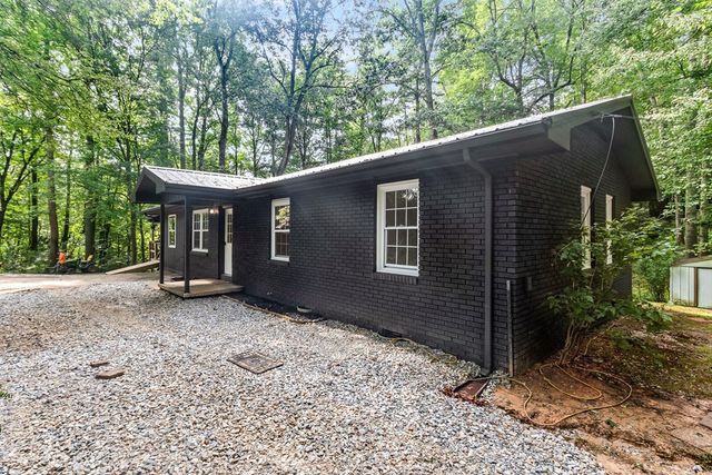 123 Quarry Road, Andrews, NC 28901