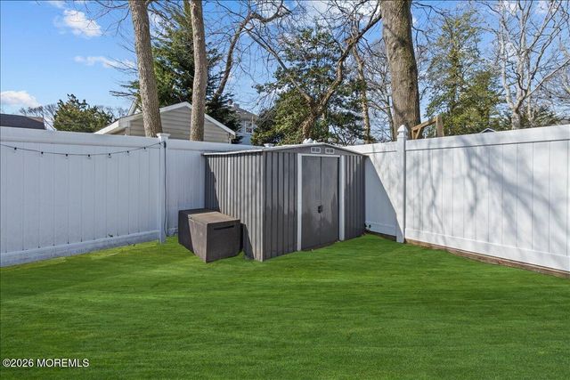 1003 Hollywood Boulevard, Point Pleasant, NJ 08742