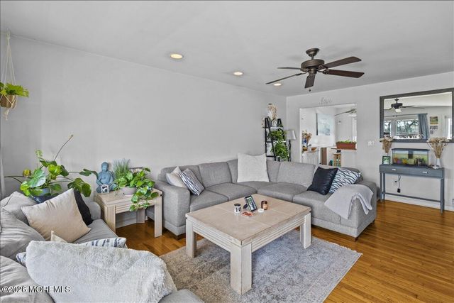 1003 Hollywood Boulevard, Point Pleasant, NJ 08742