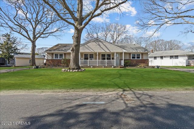 1003 Hollywood Boulevard, Point Pleasant, NJ 08742