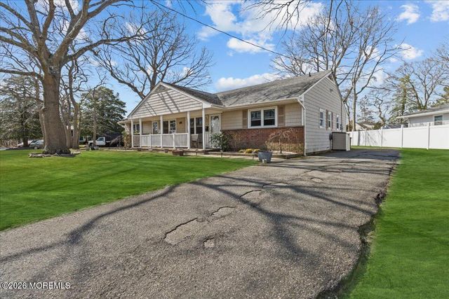 1003 Hollywood Boulevard, Point Pleasant, NJ 08742