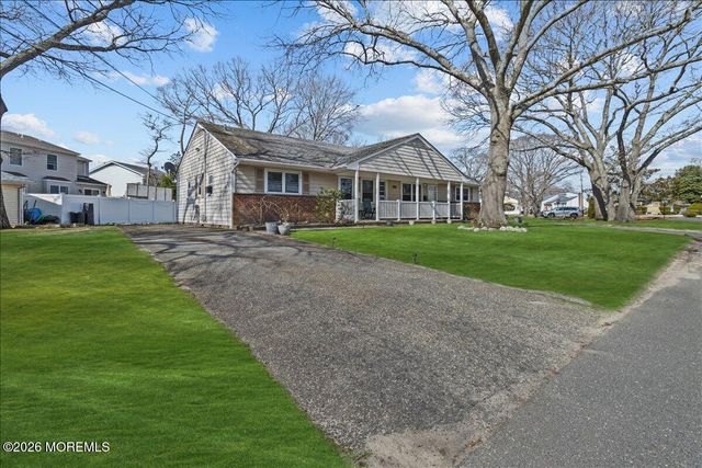 1003 Hollywood Boulevard, Point Pleasant, NJ 08742