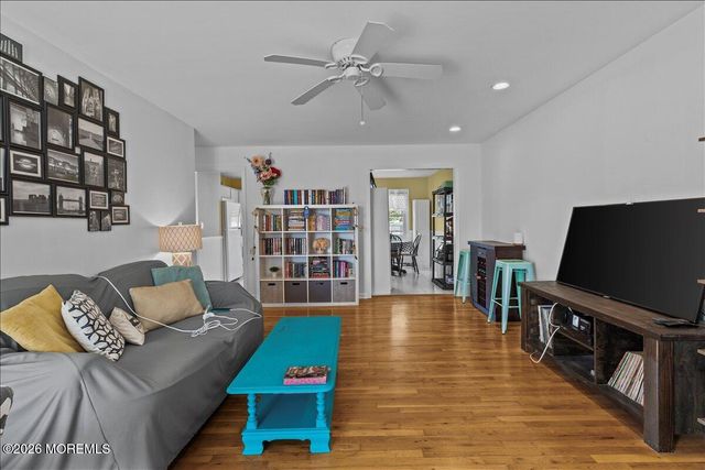 1003 Hollywood Boulevard, Point Pleasant, NJ 08742