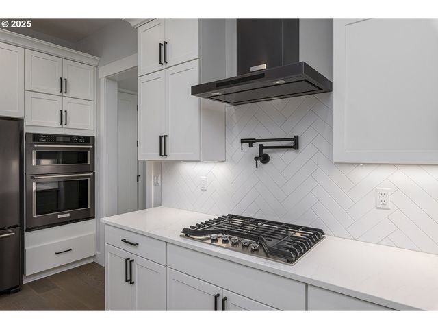 15225 Se TOWERS Ter, Milwaukie, OR 97267