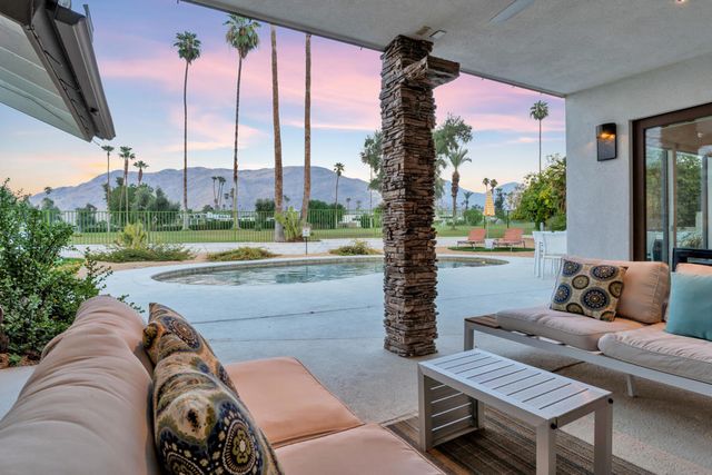 2598 S Camino Real, Palm Springs, CA 92264