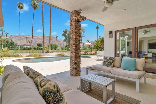 2598 S Camino Real, Palm Springs, CA 92264