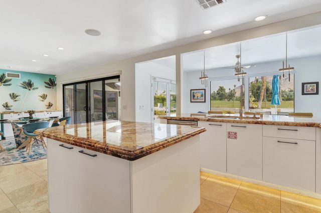 2598 S Camino Real, Palm Springs, CA 92264