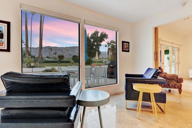 2598 S Camino Real, Palm Springs, CA 92264