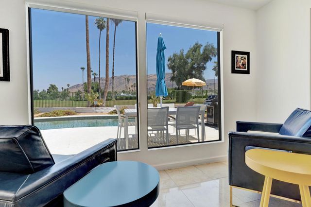 2598 S Camino Real, Palm Springs, CA 92264