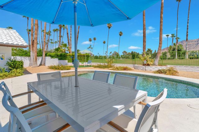 2598 S Camino Real, Palm Springs, CA 92264