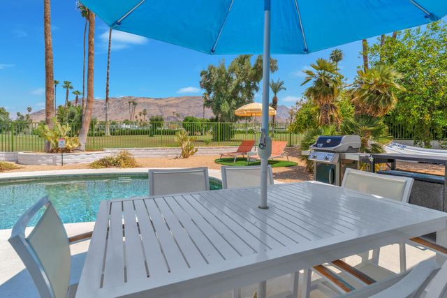 2598 S Camino Real, Palm Springs, CA 92264