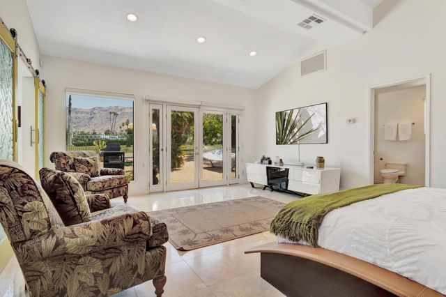 2598 S Camino Real, Palm Springs, CA 92264