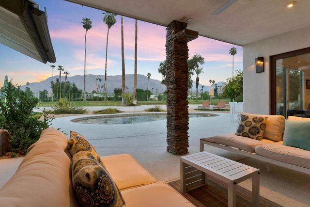 2598 S Camino Real, Palm Springs, CA 92264