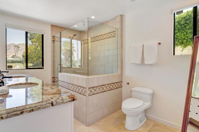 2598 S Camino Real, Palm Springs, CA 92264