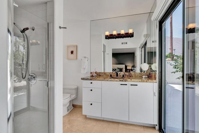 2598 S Camino Real, Palm Springs, CA 92264