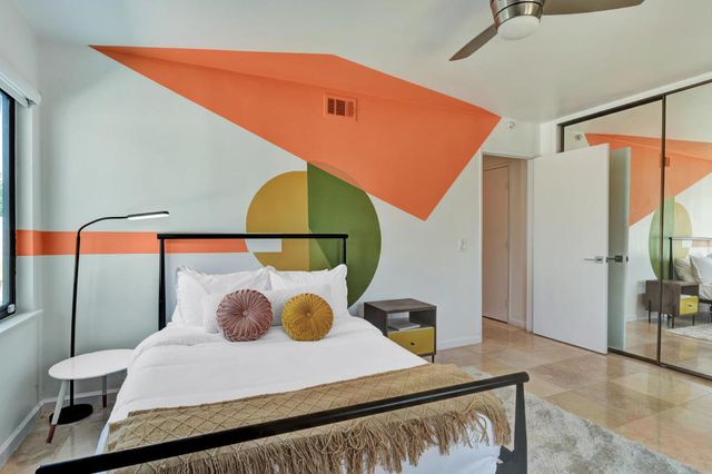 2598 S Camino Real, Palm Springs, CA 92264