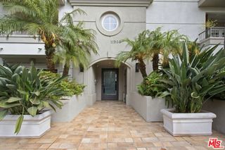 11908 Darlington Avenue 203, Los Angeles, CA 90049