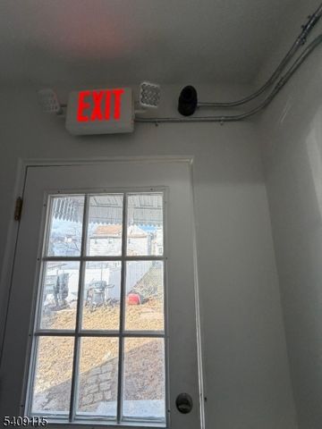 86 Ella St, Bloomfield Twp., NJ 07003