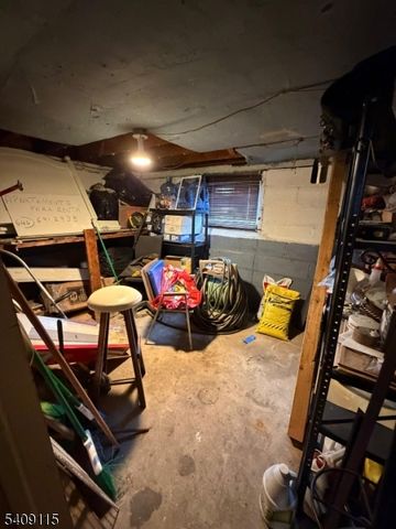 86 Ella St, Bloomfield Twp., NJ 07003