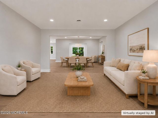 6 Coventry Road, Toms River, NJ 08757