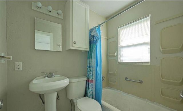 4106 S Shields Boulevard C, Oklahoma City, OK 73129