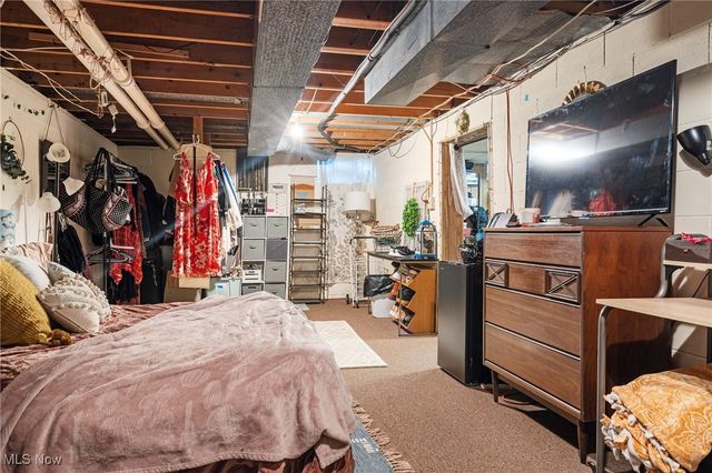 4277 Skycrest Drive NW, Canton, OH 44718