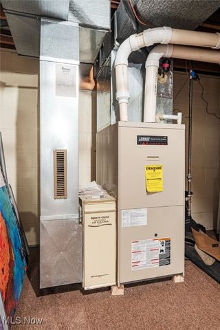 4277 Skycrest Drive NW, Canton, OH 44718