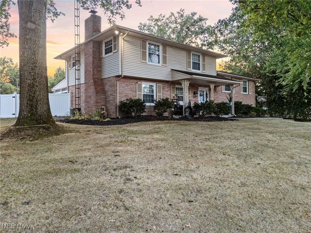 4277 Skycrest Drive NW, Canton, OH 44718