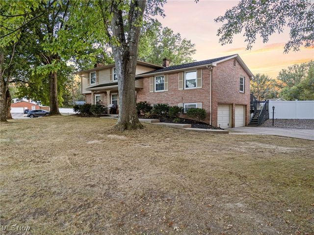 4277 Skycrest Drive NW, Canton, OH 44718