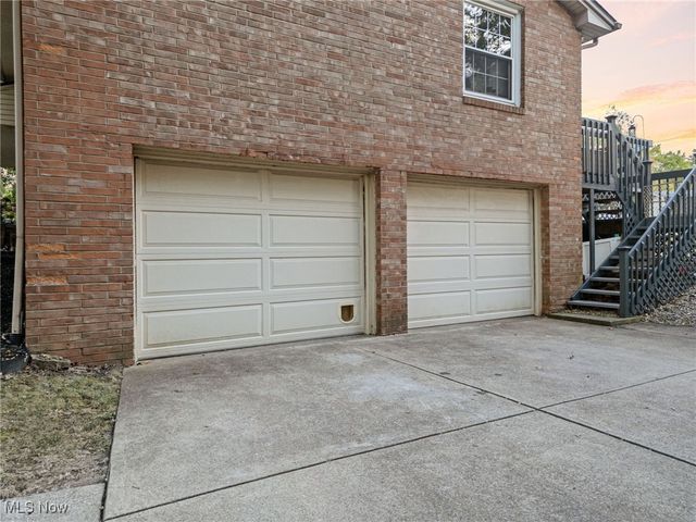 4277 Skycrest Drive NW, Canton, OH 44718