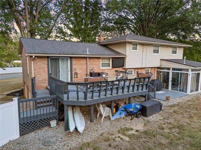 4277 Skycrest Drive NW, Canton, OH 44718