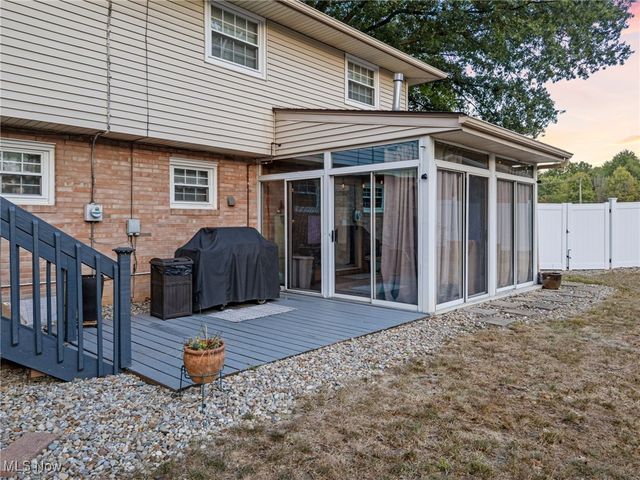 4277 Skycrest Drive NW, Canton, OH 44718