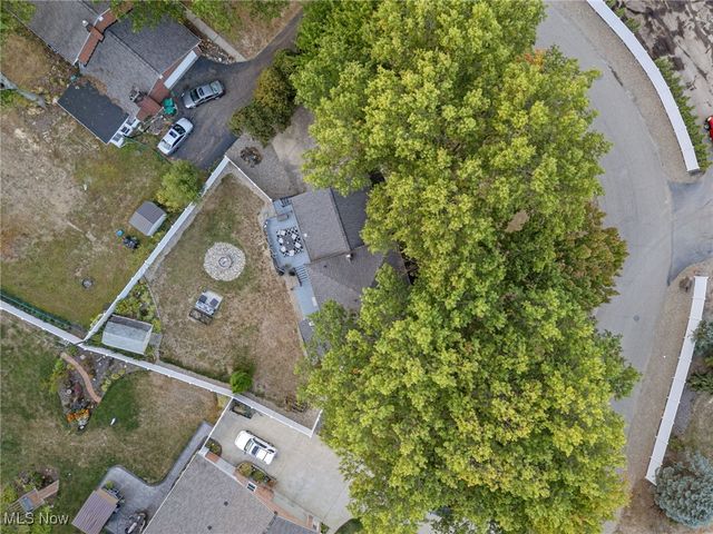 4277 Skycrest Drive NW, Canton, OH 44718