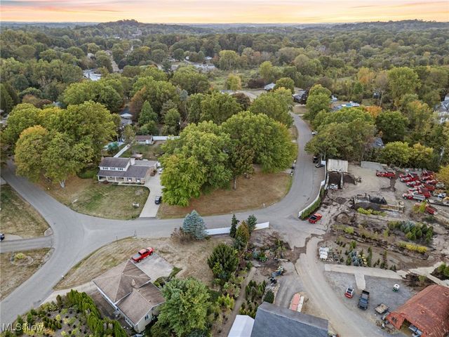 4277 Skycrest Drive NW, Canton, OH 44718