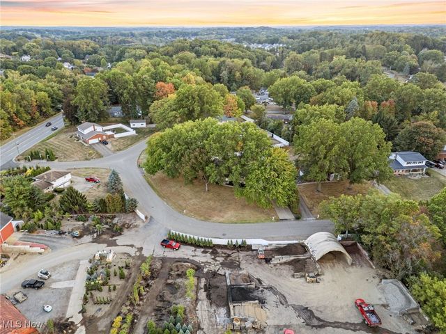 4277 Skycrest Drive NW, Canton, OH 44718