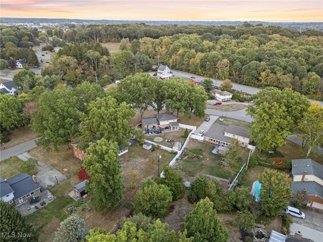 4277 Skycrest Drive NW, Canton, OH 44718