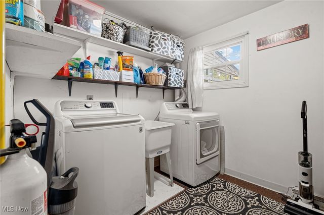 4277 Skycrest Drive NW, Canton, OH 44718